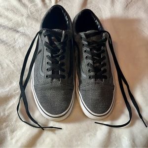 Mens size 10 Vans off the wall sneakers grey